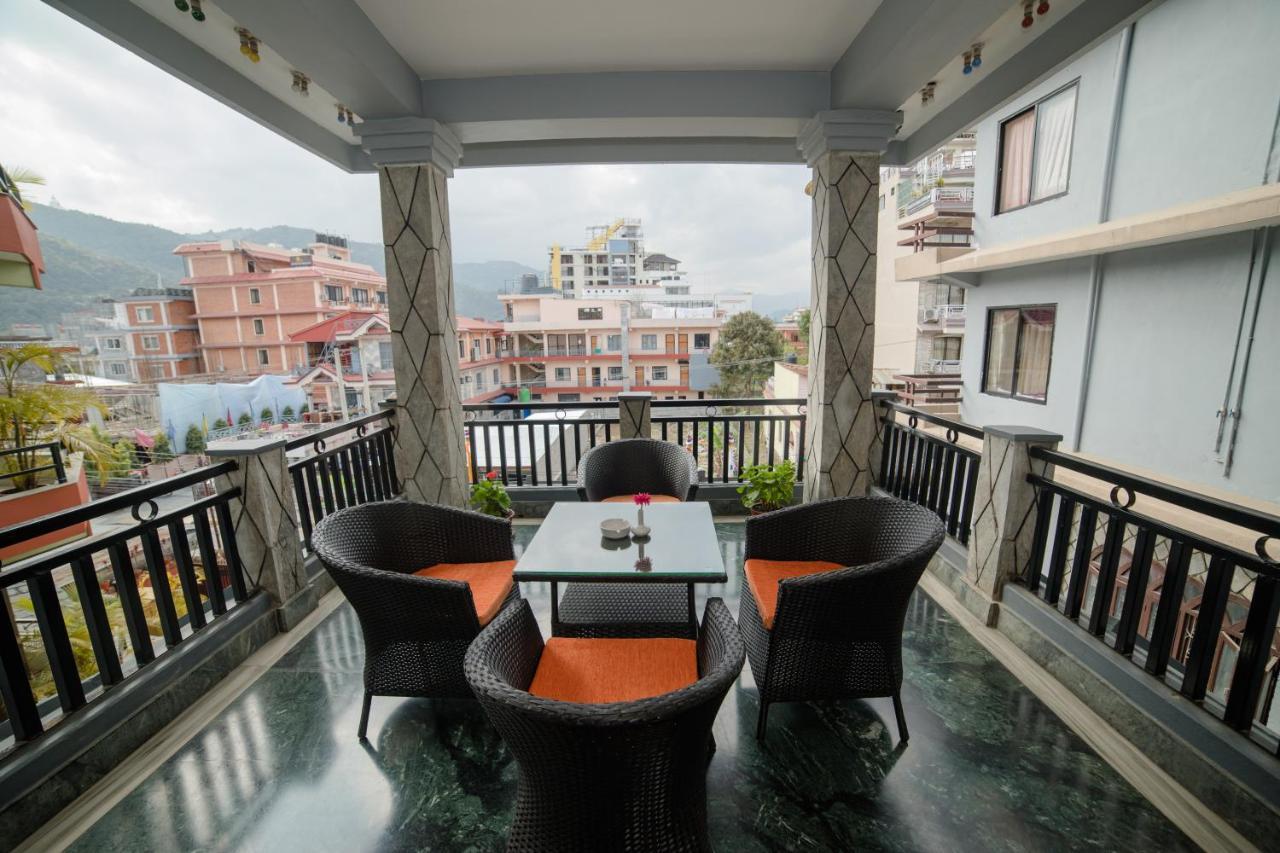 Hotel Panorama Pokhara Esterno foto